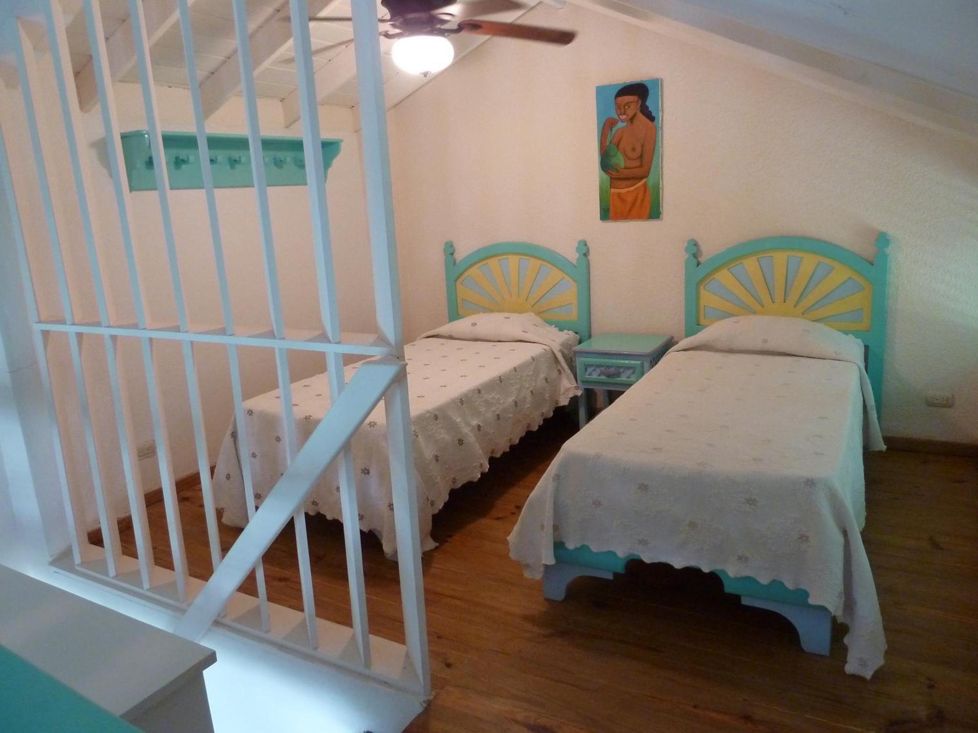 Hotel Playa Colibri Лас Теренас Екстериор снимка