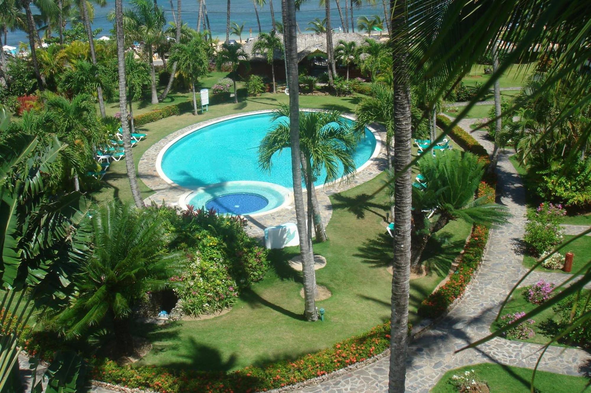 Hotel Playa Colibri Лас Теренас Екстериор снимка